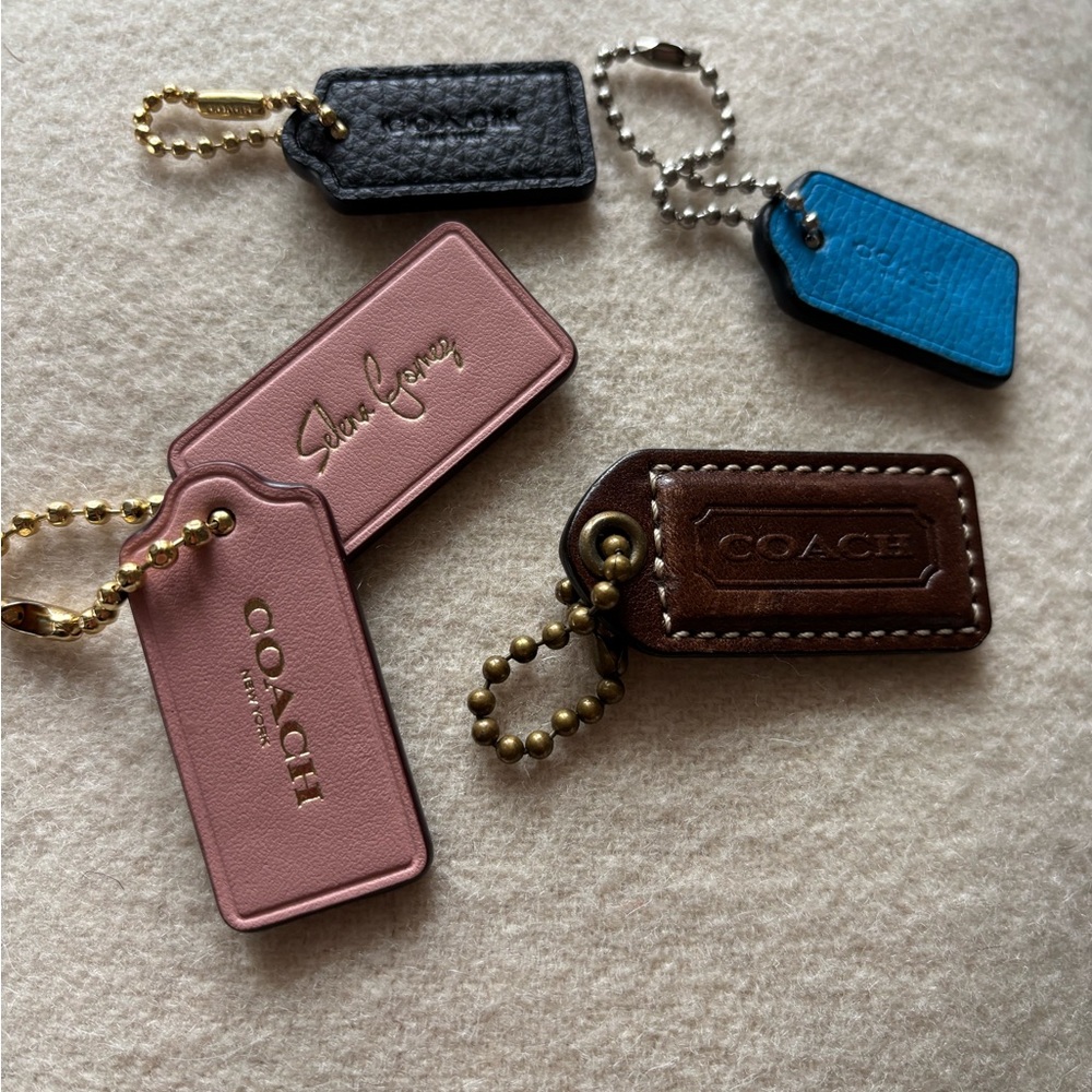 Coach leather purse tags, in a very good condition